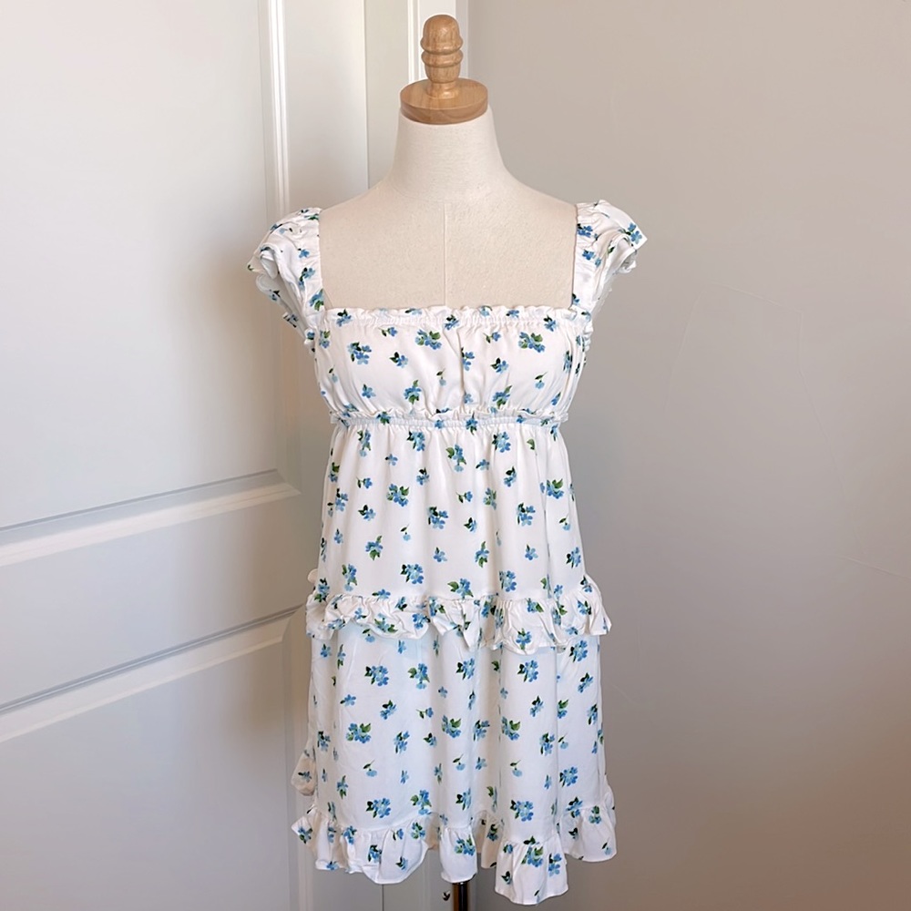 WEWOREWHAT | Floral White Mini Dress | Size Small
